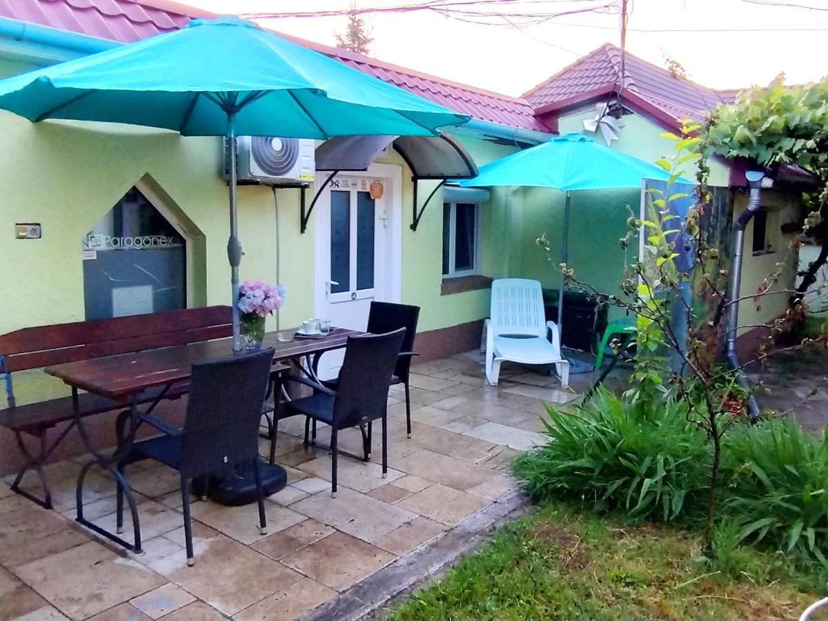 Hostel Pascalis Alesd Exterior photo