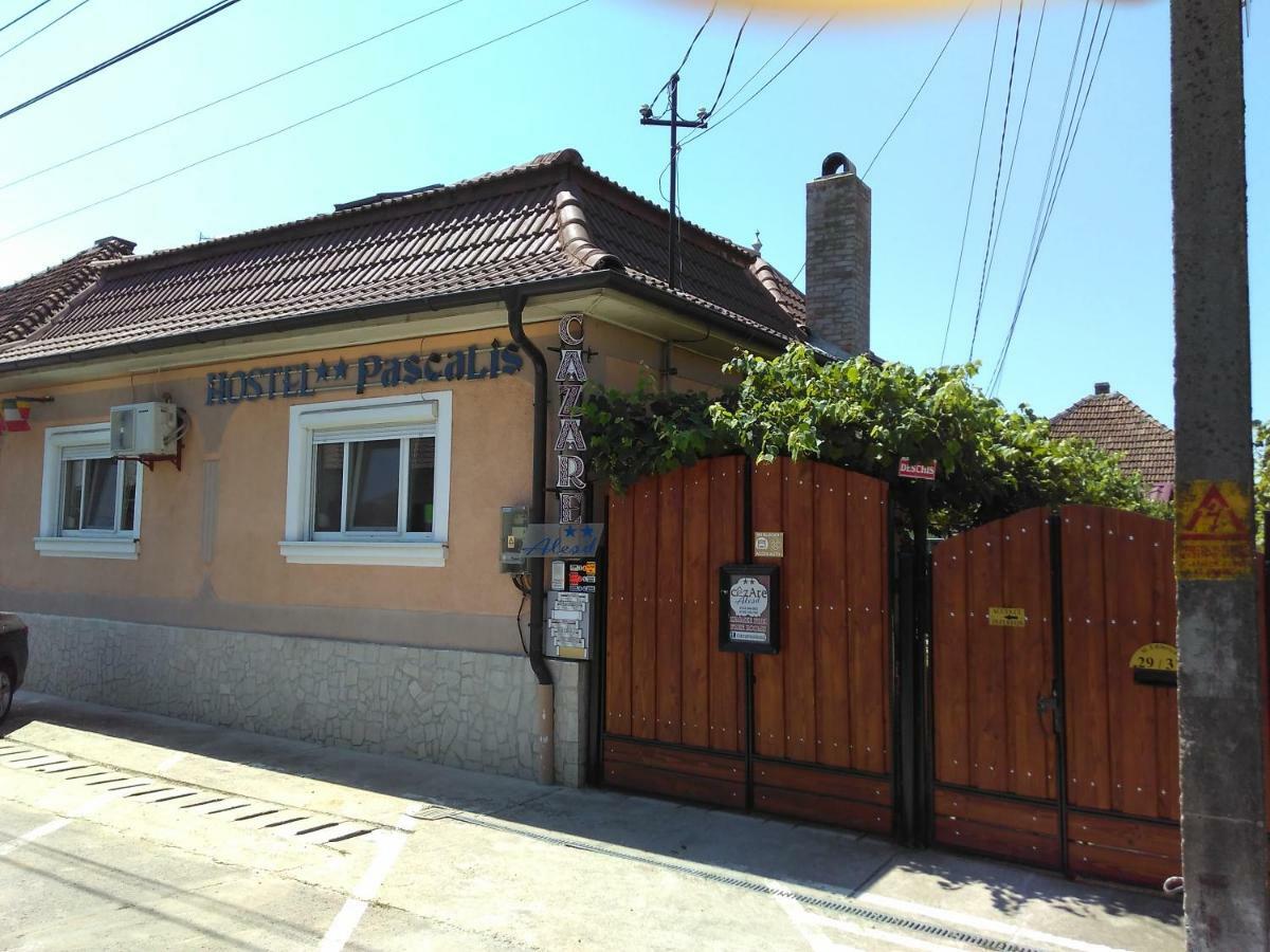 Hostel Pascalis Alesd Exterior photo